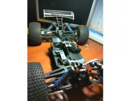 Продам Caster 1/8 траггу ( клон мюгена )